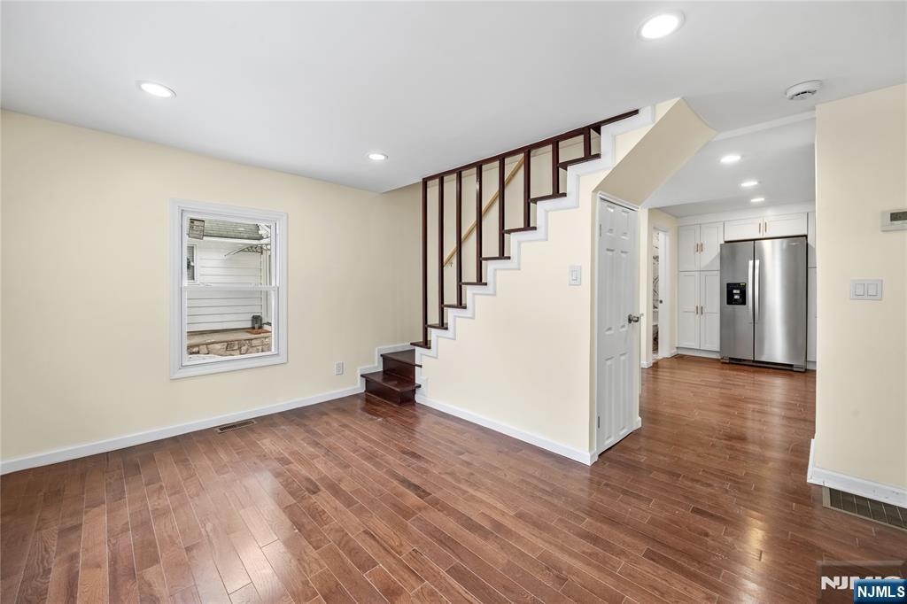 Homes for sale in Bloomingdale, NJ | 20 Ella St, Bloomingdale, NJ 07403 | MLS# 25026840
