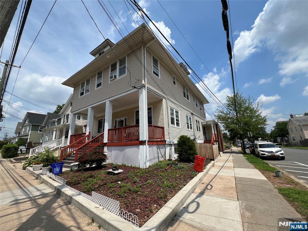 Homes for sale in Raritan, NJ | 48 1st Ave, Raritan, NJ 08869 | MLS# 25026894