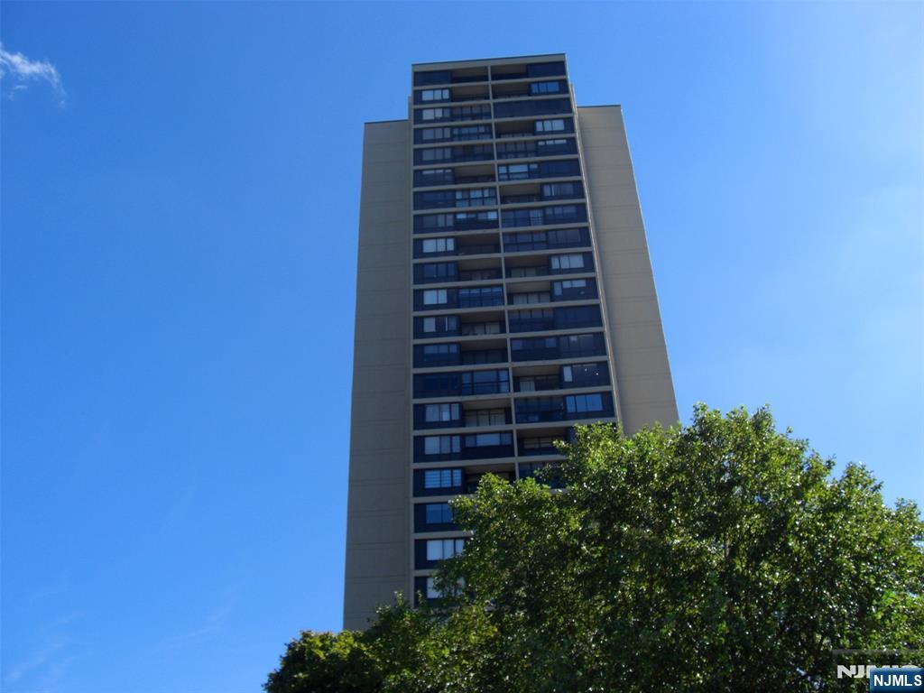$150,000 Co-op
