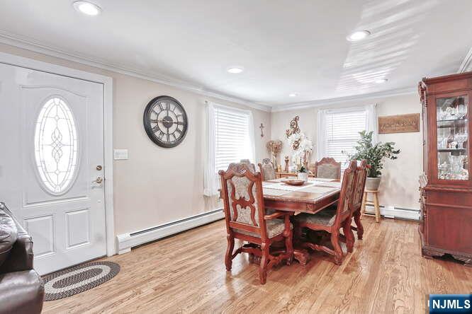 Homes for sale in Elmwood Park, NJ | 189 Miller Ave, Elmwood Park, NJ 07407 | MLS# 25026945