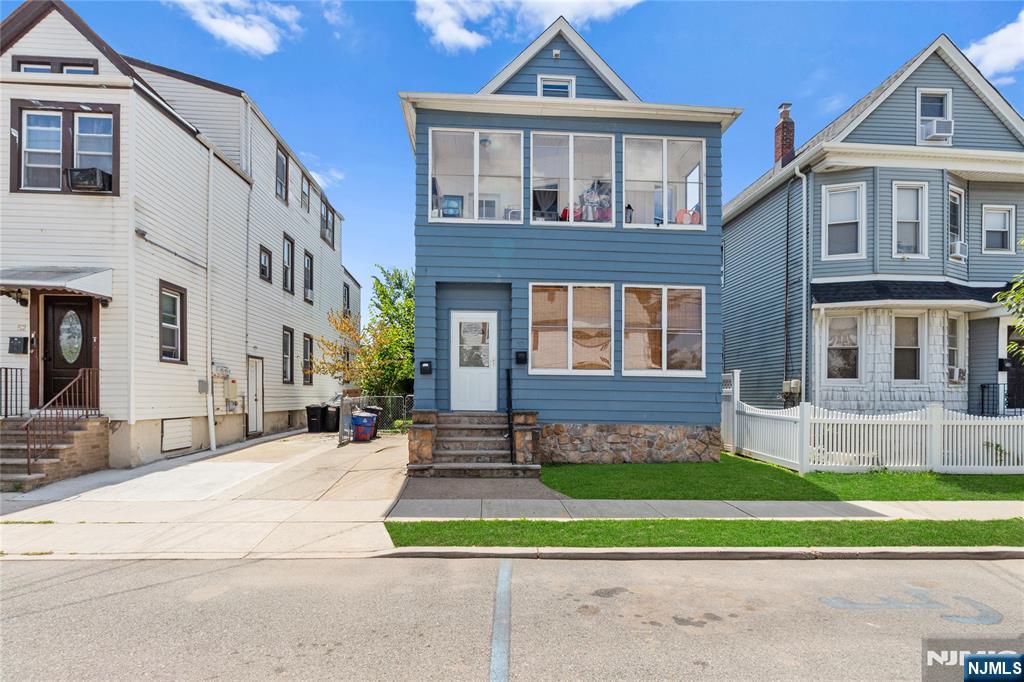 GARFIELD Properties