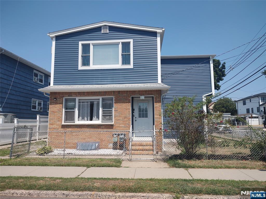 GARFIELD Properties