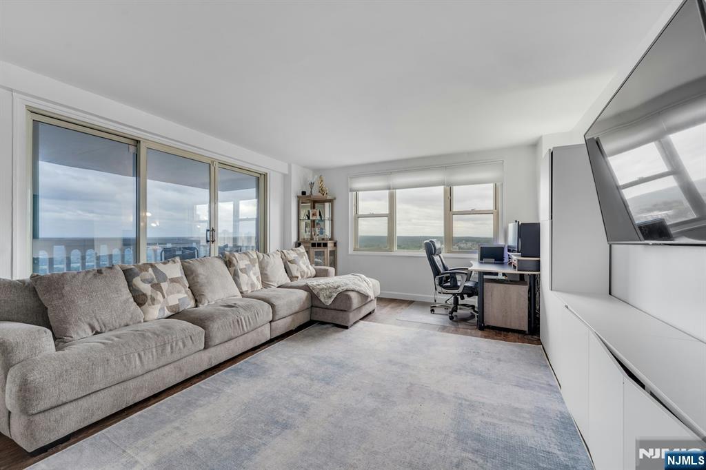 Homes for sale in Fort Lee, NJ | 555 North Ave #23S, Fort Lee, NJ 07024 | MLS# 25027007