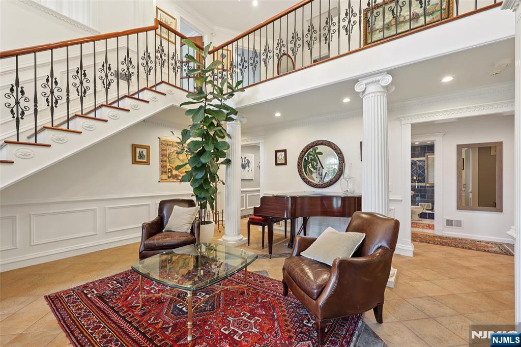 Homes for sale in Cresskill, NJ | 11 New St, Cresskill, NJ 07626 | MLS# 25027037