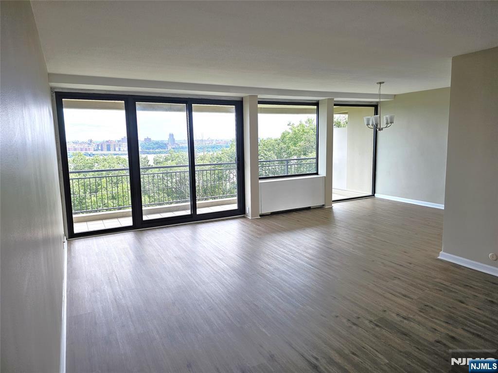 $317,500 Co-op