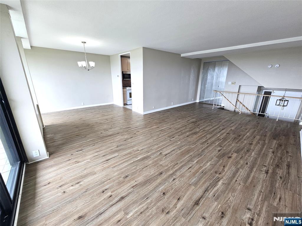 Homes for sale in Fort Lee, NJ | 4 Horizon #408, Fort Lee, NJ 07024 | MLS# 25027069