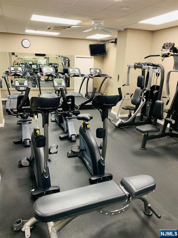 Homes for sale in Fort Lee, NJ | 2000 Linwood Ave #6M, Fort Lee, NJ 07024 | MLS# 25027093