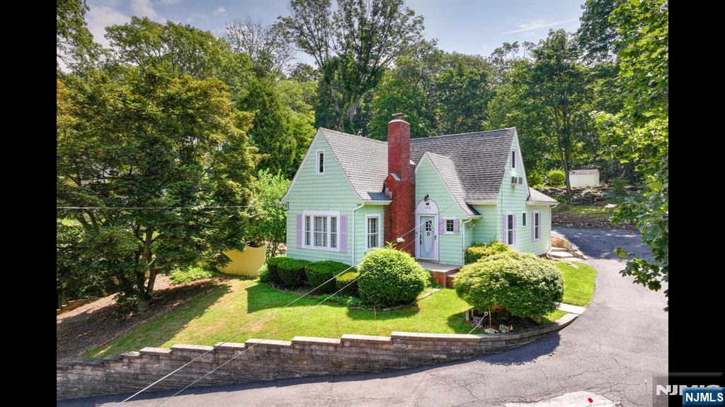 Homes for sale in Newton, NJ | 103 Woodside Ave, Newton, NJ 07860 | MLS# 25027116