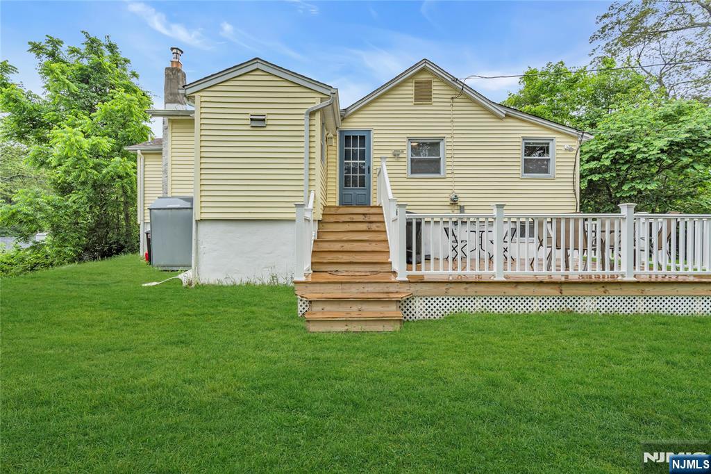 Homes for sale in West Milford, NJ | 40 Kingsland Rd, West Milford, NJ 07421 | MLS# 25027164