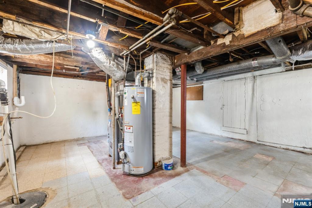 Homes for sale in Bogota, NJ | 134 Highview Pl, Bogota, NJ 07603 | MLS# 25027191