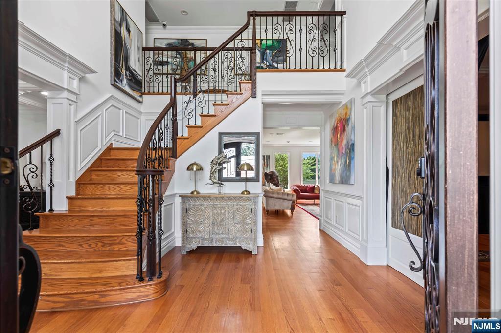 MLS Number 25027196 - 4 bed,3 bath, Residential Property for