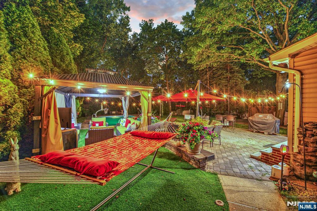 Homes for sale in Leonia, NJ | 181 Lakeview Ave, Leonia, NJ 07605 | MLS# 25027261