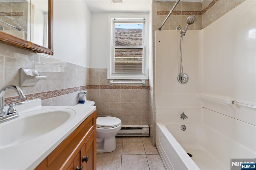 Homes for sale in Newark, NJ | 86 11th St, Newark, NJ 07107 | MLS# 25027310