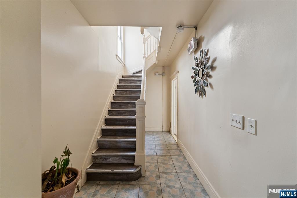 Homes for sale in Newark, NJ | 86 11Th St, Newark, NJ 07107 | MLS# 25027310