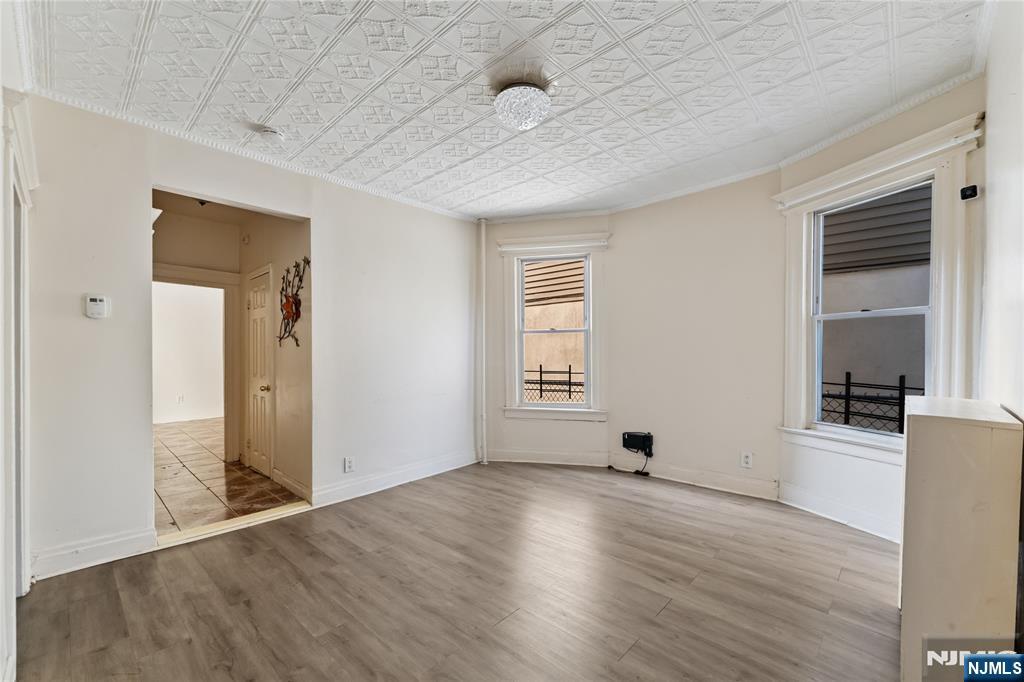 Homes for sale in Newark, NJ | 86 11Th St, Newark, NJ 07107 | MLS# 25027310