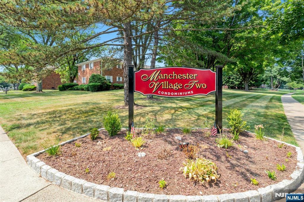 Homes for sale in Wayne, NJ | 1309 Valley Rd #B, Wayne, NJ 07470 | MLS# 25027338