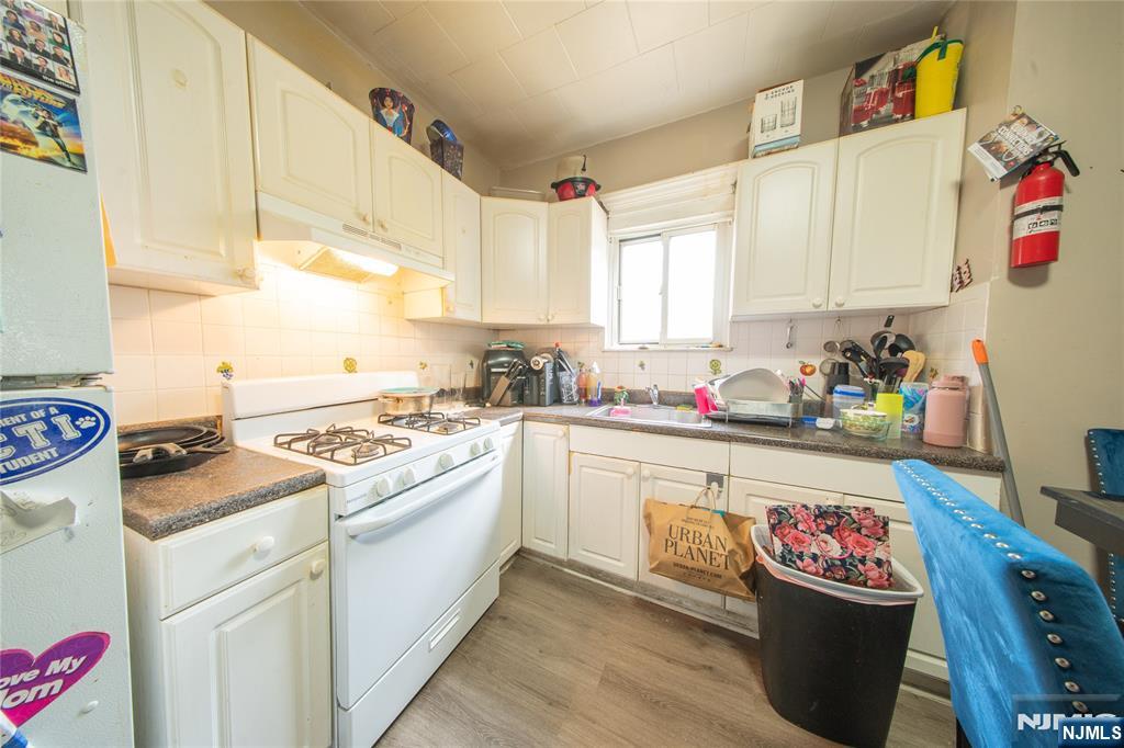 Homes for sale in Paterson, NJ | 25 York St, Paterson, NJ 07524 | MLS# 25027412