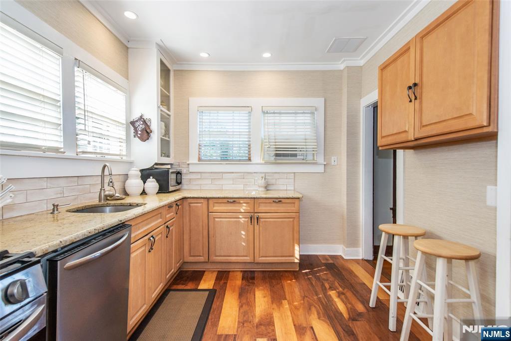 Homes for sale in Sparta, NJ | 23 Shore Trl, Sparta, NJ 07871 | MLS# 25027431