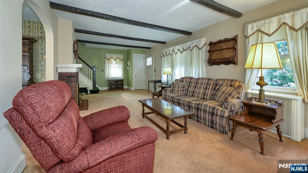 Homes for sale in Teaneck, NJ | 536 Sagamore Ave, Teaneck, NJ 07666 | MLS# 25027462