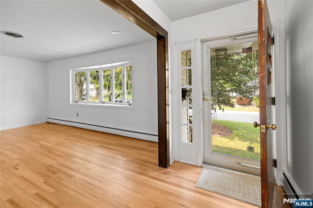 Homes for sale in Bloomingdale, NJ | 120 Knolls Rd, Bloomingdale, NJ 07403 | MLS# 25027533