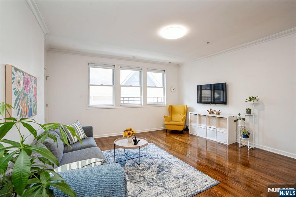 Homes for sale in Rutherford, NJ | 22 Sylvan St #3B, Rutherford, NJ 07070 | MLS# 25027621