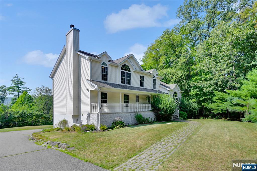 Homes for sale in West Milford, NJ | 1731 Macopin Rd, West Milford, NJ 07480 | MLS# 25027777