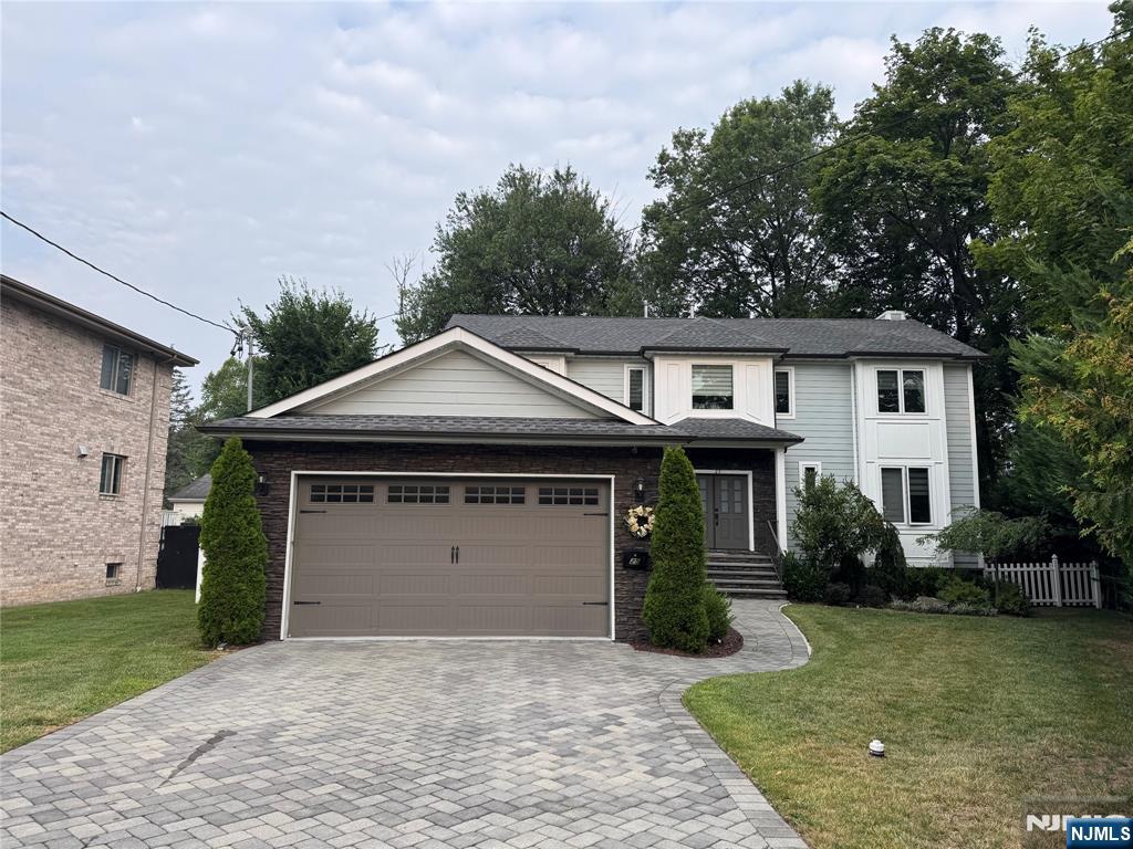 $1,850,000 Colonial