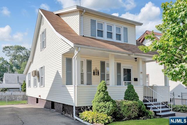 $499,900 Colonial