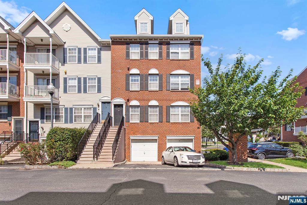 $398,888 Condo