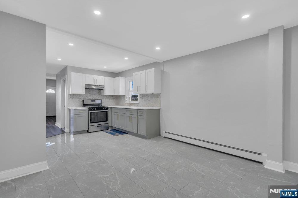 Homes for sale in Newark, NJ | 553 Orange Ave, Newark, NJ 07103 | MLS# 25027899