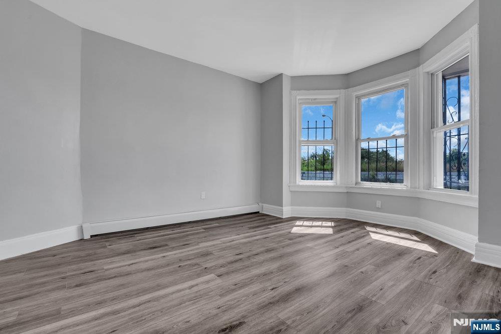 Homes for sale in Newark, NJ | 553 Orange Ave, Newark, NJ 07103 | MLS# 25027899