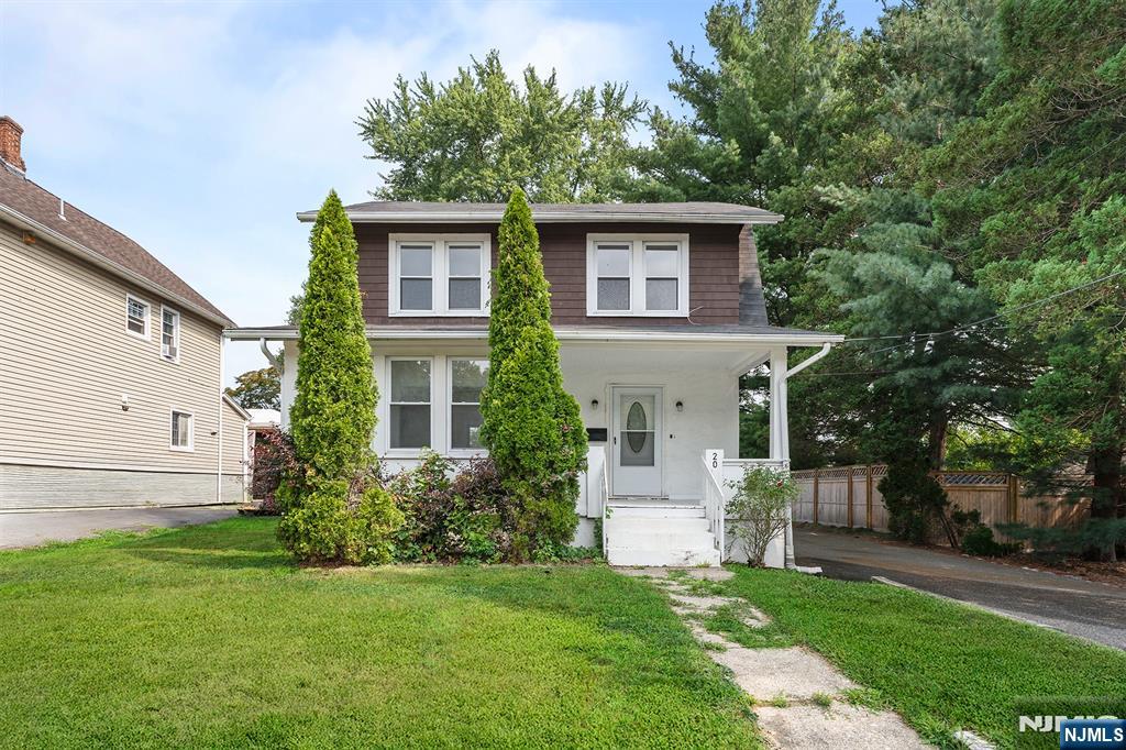 Homes for sale in Bloomingdale, NJ | 20 Orchard St, Bloomingdale, NJ 07403 | MLS# 25028042