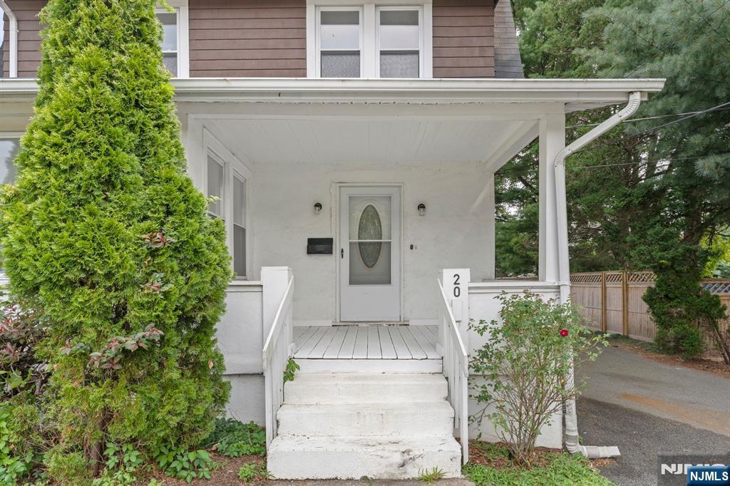 Homes for sale in Bloomingdale, NJ | 20 Orchard St, Bloomingdale, NJ 07403 | MLS# 25028042