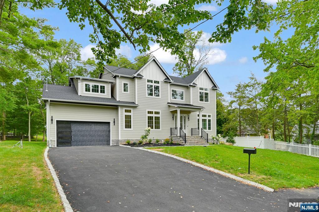 Homes for sale in Livingston, NJ | 76 Springbrook Rd, Livingston, NJ 07039 | MLS# 25028061