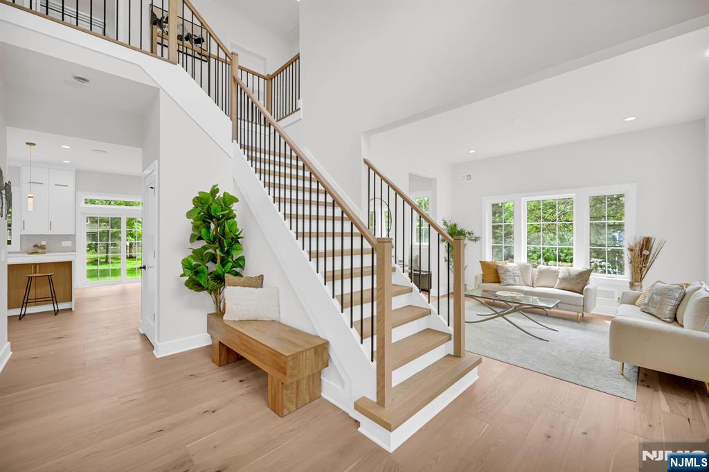 Homes for sale in Livingston, NJ | 76 Springbrook Rd, Livingston, NJ 07039 | MLS# 25028061