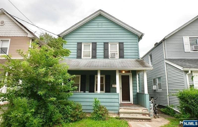 Homes for sale in Bloomfield, NJ | 13 Thomas St, Bloomfield, NJ 07003 | MLS# 25028094