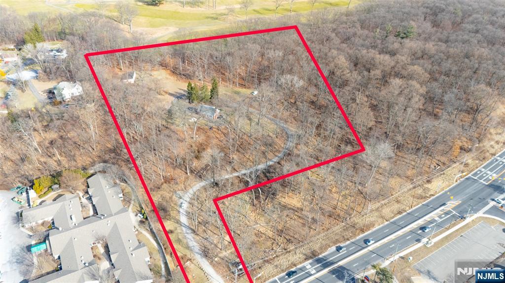 Homes for sale in Wayne, NJ | 730 Hamburg Turnpike, Wayne, NJ 07470 | MLS# 25028141