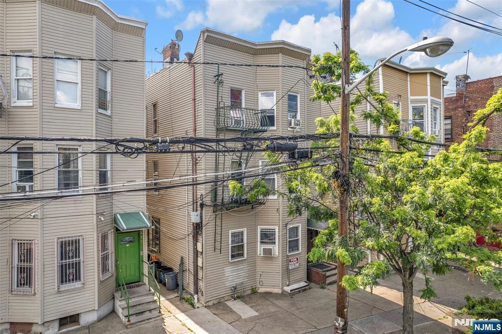 Homes for sale in Passaic, NJ | 127 Parker Ave, Passaic, NJ 07055 | MLS# 25028212