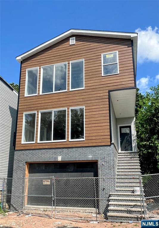 Homes for sale in Newark, NJ | 162 S 12Th St, Newark, NJ 07107 | MLS# 25028266