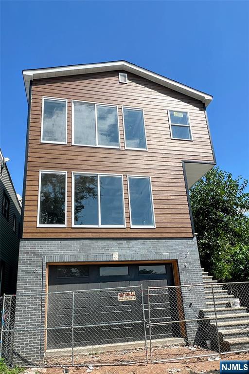 Homes for sale in Newark, NJ | 162 S 12th St, Newark, NJ 07107 | MLS# 25028266