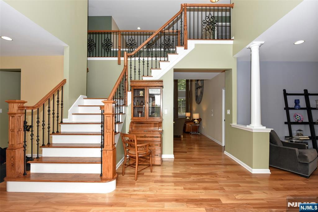 Homes for sale in Tuxedo Park, NY | 64 Cedar Dr, Tuxedo Park, NY 10987 | MLS# 25028273