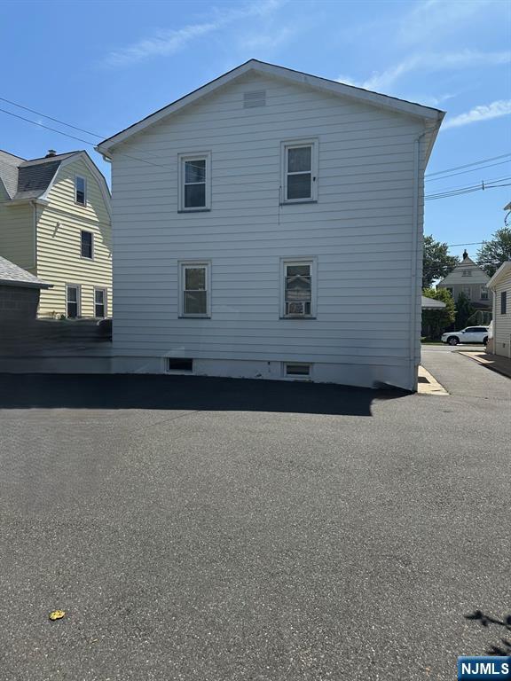 Homes for sale in Bloomfield, NJ | 66 Broughton Ave, Bloomfield, NJ 07003 | MLS# 25028324