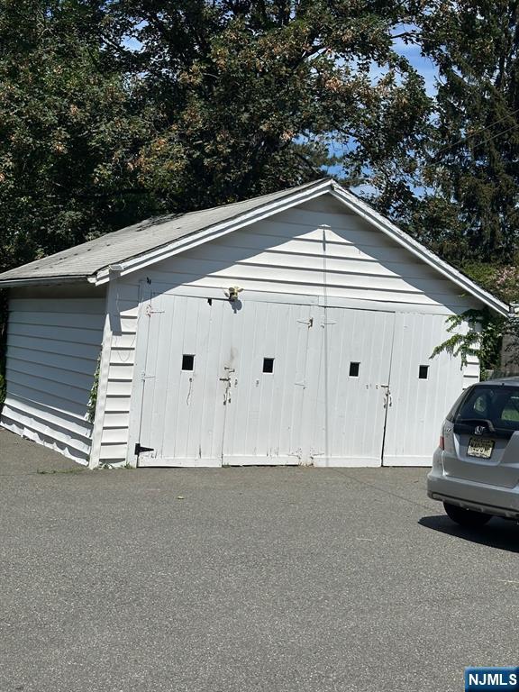 Homes for sale in Bloomfield, NJ | 66 Broughton Ave, Bloomfield, NJ 07003 | MLS# 25028324