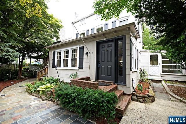 $690,000 Condo