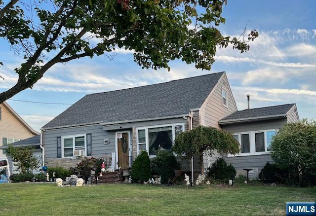 Homes for sale in New Milford, NJ | 463 Luhmann Dr, New Milford, NJ 07646 | MLS# 25028382