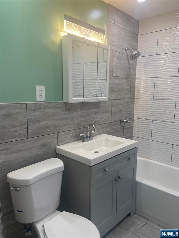 Homes for sale in Newark, NJ | 49 Columbia Ave, Newark, NJ 07106 | MLS# 25028439