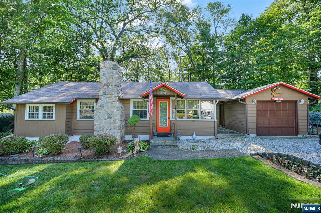 Homes for sale in Vernon, NJ | 134 Birch Rd, Vernon, NJ 07422 | MLS# 25028550