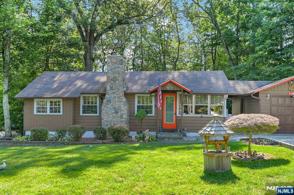 Homes for sale in Vernon, NJ | 134 Birch Rd, Vernon, NJ 07422 | MLS# 25028550