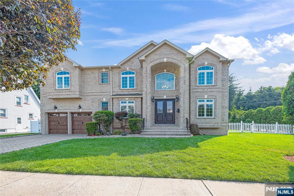 Homes for sale in Demarest, NJ | 4 Holland Ave, Demarest, NJ 07627 | MLS# 25028571