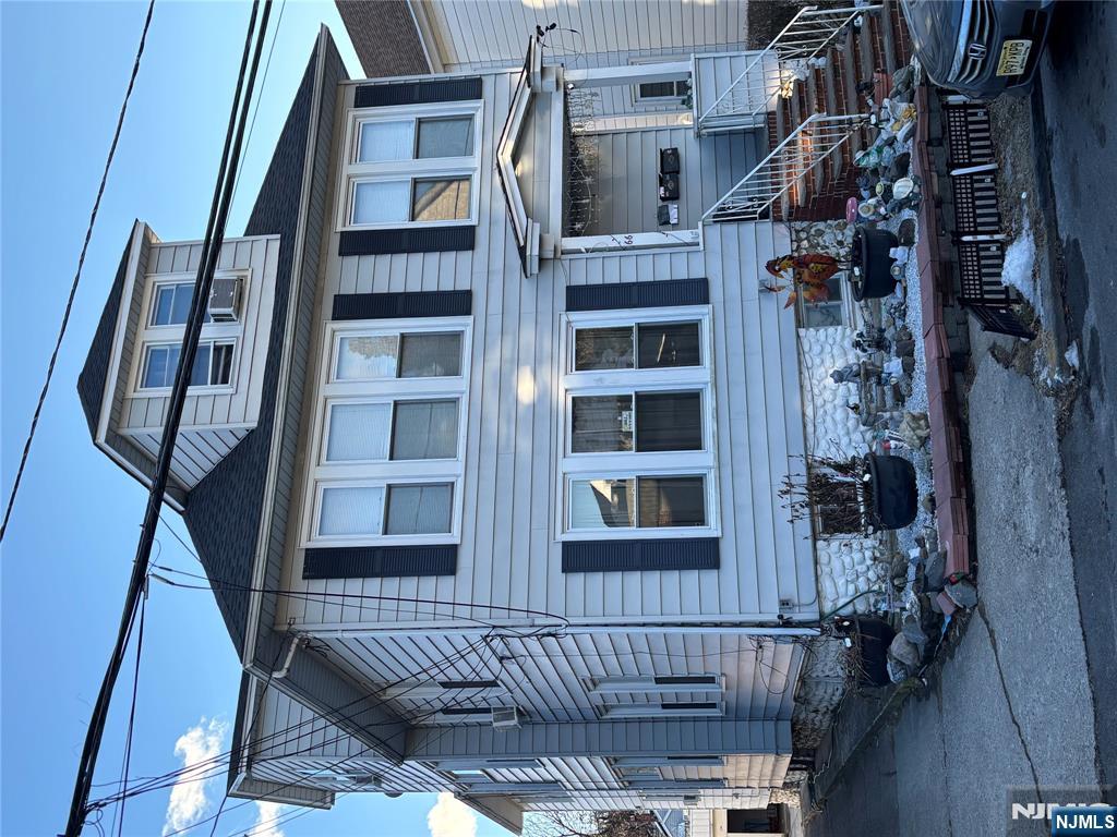 Homes for sale in Paterson, NJ | 66 Danforth Ave, Paterson, NJ 07501 | MLS# 25028584
